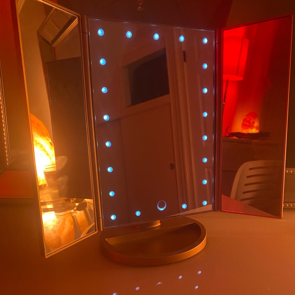 Small vanity mirror